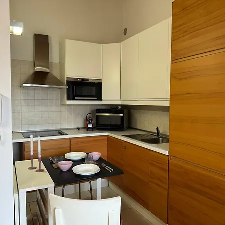 Ferienwohnung Grazioso Monolocale Zona Ospedali Pavia Exterior foto