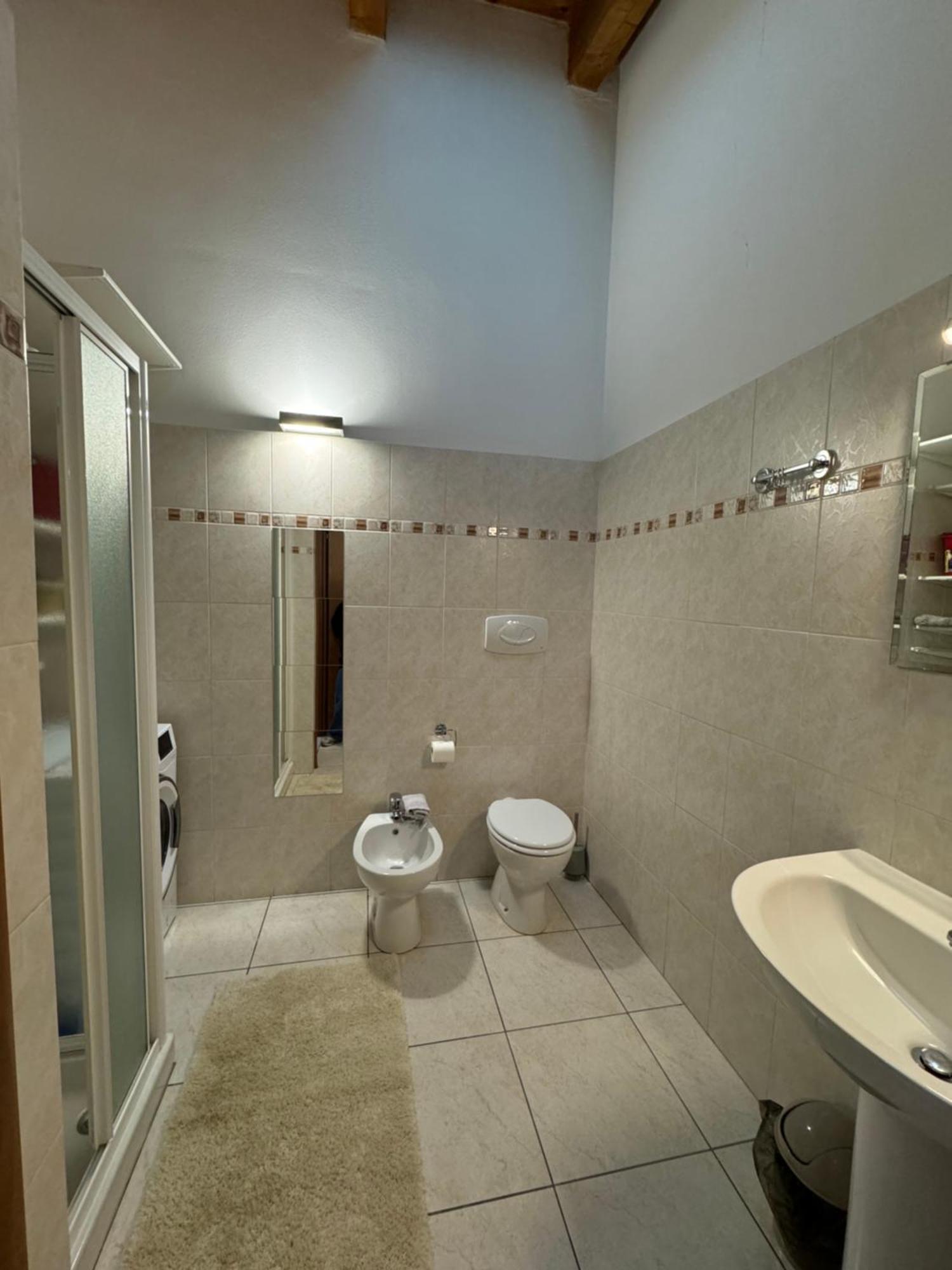 Apartment Grazioso Monolocale Zona Ospedali *